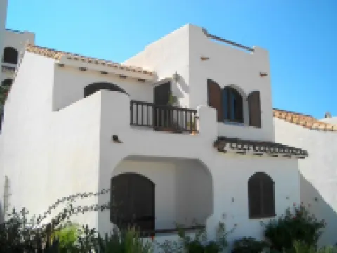 2 Bed Det.Villa in la Manga Club.  5g Wi-Fi, Pool, A/C  Winter Monthly Discounts