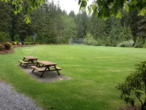 Chalet, Clean, 3BR / 2BA in Snowline, Best Rates, close to skiing, WiFi & Hot