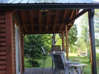 Stevens Lane New Log Cabin - Lamoka Lake - Just Steps from the Water's Edge. Hotels in Tyrone