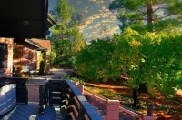 Best Sedona Vacations 5 Star Luxury Home Breathtaking Views - Middle of Sedona