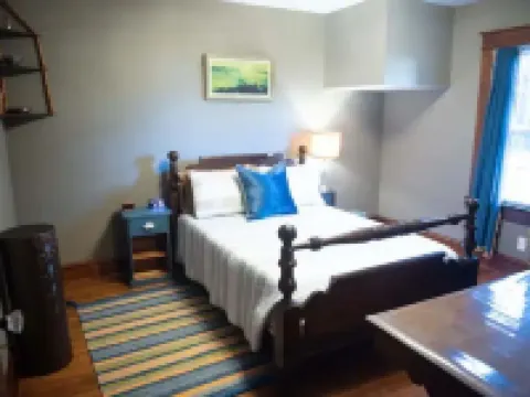 Mid-century modern meets classic cape on the coast. Hotels in Mathews County