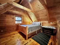 Stay at the Wolf Valentine's Day- Fiber Wifi! - Close to Callaway Gardens Hotels in Harris County