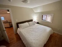 Cozy 1 king bed Apt Minutes to Okemo (Pet Friendly) Hotels in Cavendish