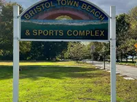 Recently totally renovated duplex located 5 minutes from Downtown Bristol. Hotels in Bristol