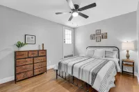 Spacious, 3 bedroom home, finished basement on quiet court Hotels near St. Joseph Catholic Church