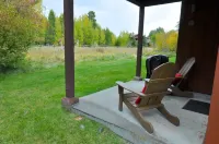 Immaculate Updated Condo, 5 Minutes from Skiing!