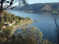 Direct Lake Front Paradise Cove #1 In Reviews - Beach - Launch - Traeger Smoker