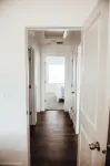Cheerful home in quiet neighborhood