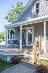 Beautiful Downtown Holland Home next to Kollen Park and Lake Macatawa