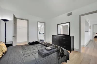 Charming 2-bedroom condo near to Strip Hotel in zona Wet'n'Wild Las Vegas