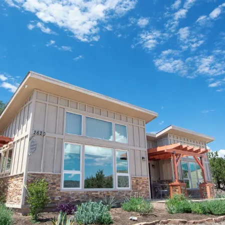 Stargazer Bungalow Near Sedona • Pool • Hot Tub • King Bed