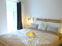 Holiday home in historical center a few minutes from the sea. Hotel a Treglio