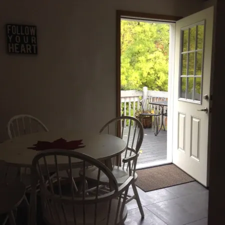 Canyon Loft. Not Too Far, Not Too Close. Private Stay.  STR # 000795