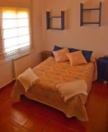 Los Sotillos for 14 people