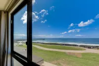 Oceanfront Oasis in Pacific Beach
