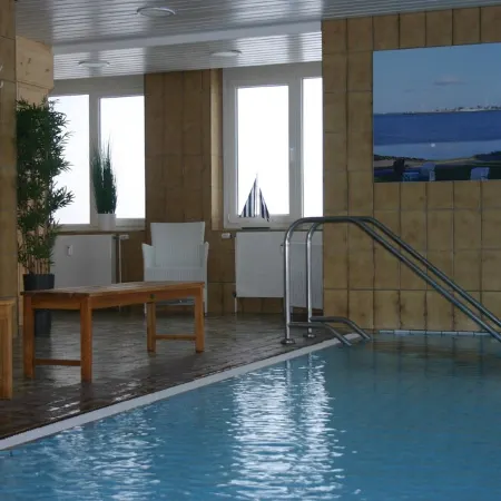 Exclusive apartment-near the beach-swimming pool-sauna-balcony-parking space