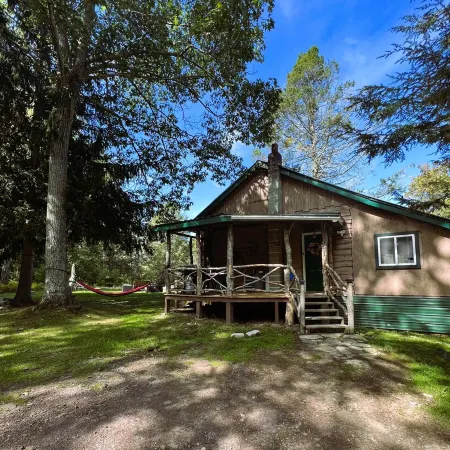 Trails Head Cabin