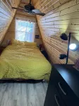 Serene Cozy Cabin