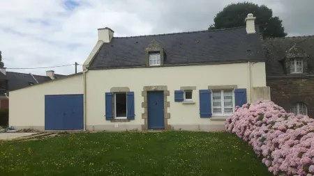 Traditional Penty 200m from Betahon beach - Equipped for telecommuting Отели рядом с достопримечательностью «Camping l'Escale»