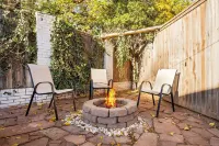 Pool House Paradise - 1BD / 1 Bath - Near TTU