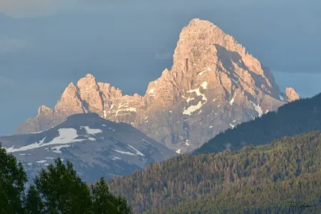 Deluxe Grand Teton Condo - Fiber Internet! Отели в г. Дригс