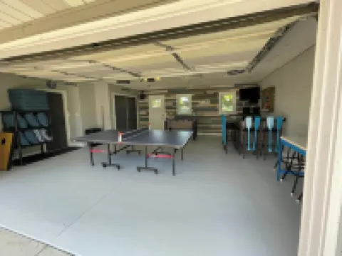 Enjoy a memorable lake vacation at family-friendly Channelside Lake House!