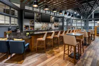 Crowne Plaza JACKSONVILLE AIRPORT/I-95N by IHG - Barer