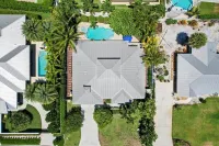 Pool House 1/2 Mile From Downtown Stuart 스튜어트 센터 주변 호텔