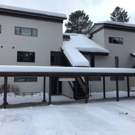 Jackson Hole condo in the Aspens. A retreat close to Nat. Parks & JHMR, King Bed