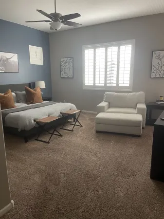 Beautiful Home with Pool and Putting Green!