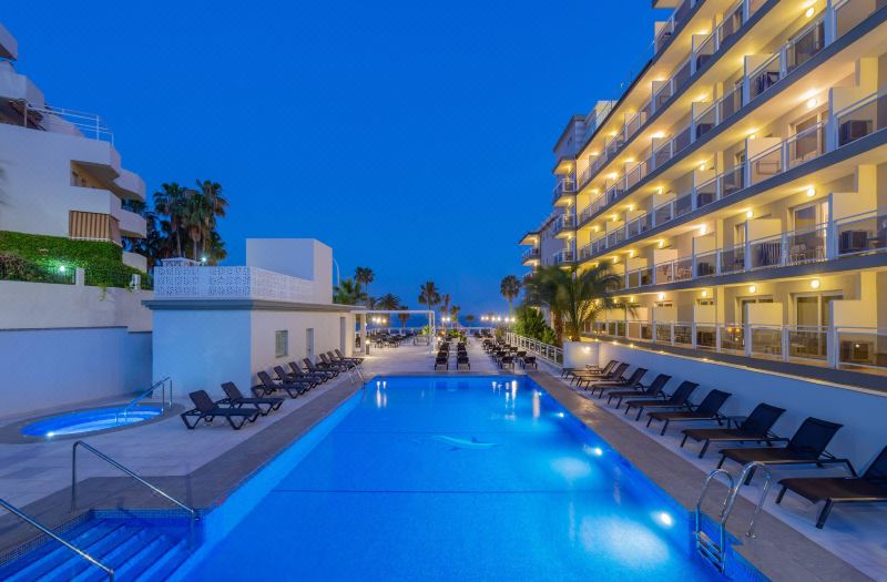 Hotel Las Arenas, Affiliated by Melia photo 3
