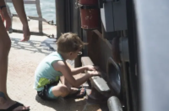 HATTERAS VILLAGE 4 BEDROOM - WALK TO OCEAN, MARINA, SOUND