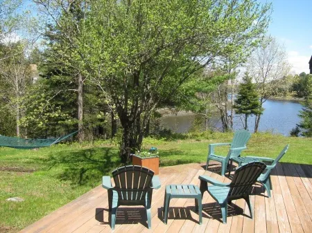 Exquisite Waterfront Home near Acadia - GREAT PRICES