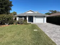 Naples Pool Home, Walk to Vanderbilt Beach & Mercato