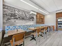 Best Western Oceanfront Hotels near Engine 15 Brewing Co.