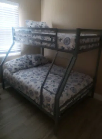 Bay Side Adorable 2 BR 1 Bath cottage