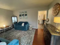 Chic & Spacious 3-Bedroom Retreat in the Heart of Clarksville