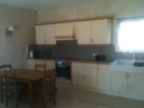 Mini villas F3 with terrace and large garden 5 minutes from the beaches Hôtels à : Serra-di-Ferro