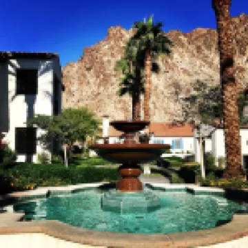 1st floor King Resort Suite Fireplace Mt Views Patio, Pool Steps Away 1BR#065127