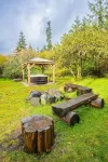 Beaver's Den: Private & Cozy Experience