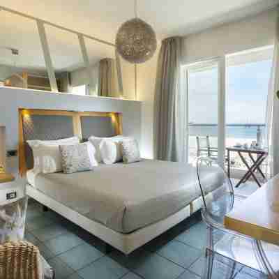 Club House Hotel Rooms