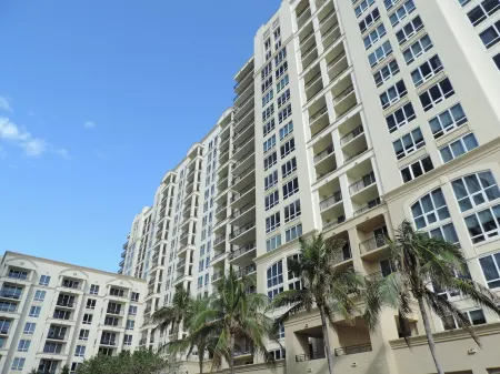 Palm Beach Marriott Resort & Spa, 2 Bd/2ba,  Great Ocean View - Now Available