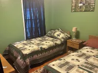 Direct Trail Access! Downtown - Full Home! Hotels in Millinocket