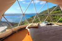Escarpment Domes Hotels near Porirua Campus (Te Pūkenga trading as Whitireia and WelTec)