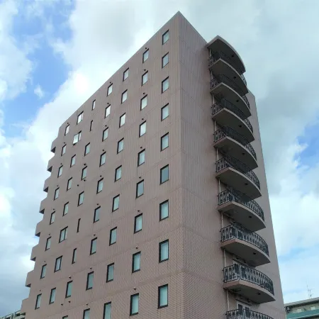 Plaza Hotel Sanda Отели в г. Санда