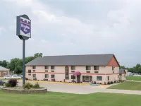 Heartland Hotel & Suites
