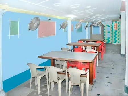 Hotel Yashoda International, Deoghar