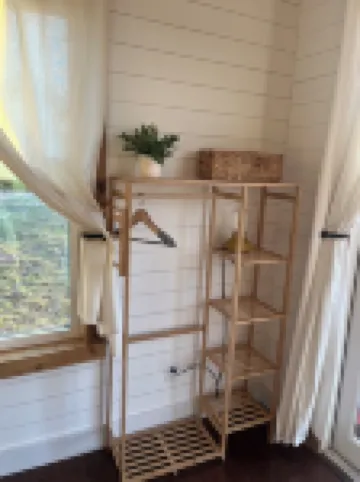 Cedar Haus on small farm near downtown