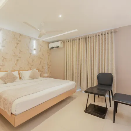 Grand Plaza Hotel