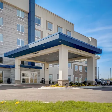 Hampton Inn and Suites Williamstown Ark Encounter